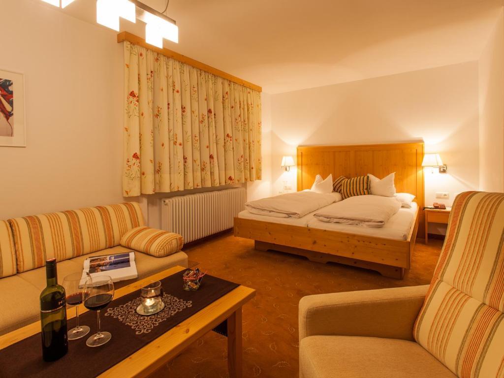 Pension Kilian Lech am Arlberg Room photo